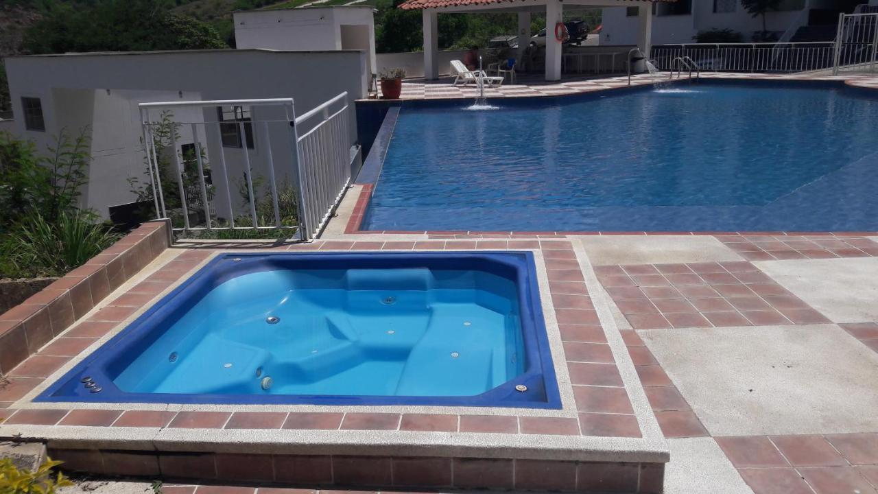 Apartamento Amoblado 2 Habitaciones - سان جيل المظهر الخارجي الصورة